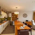 43a Quay Street شقة *